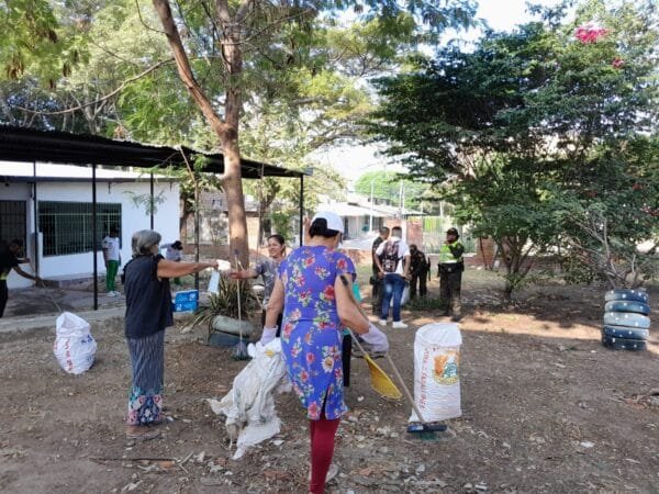 Juntos en pro de recuperar el parque del barrio Santa Rosa de Neiva