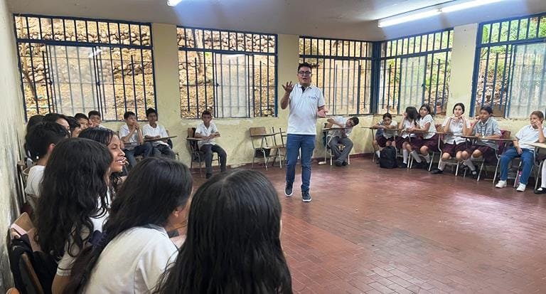 Abierta convocatoria para postular experiencias significativas de las instituciones educativas 2024