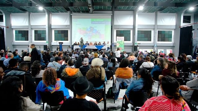 Cerca de mil personas de la sociedad civil participan en proceso de diálogos de paz del Gobierno y el ELN