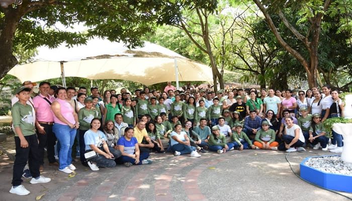 120 niños se graduaron como observadores de aves