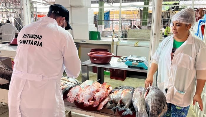Alcaldía realiza operativos de control para garantizar calidad del pescado en Semana Santa