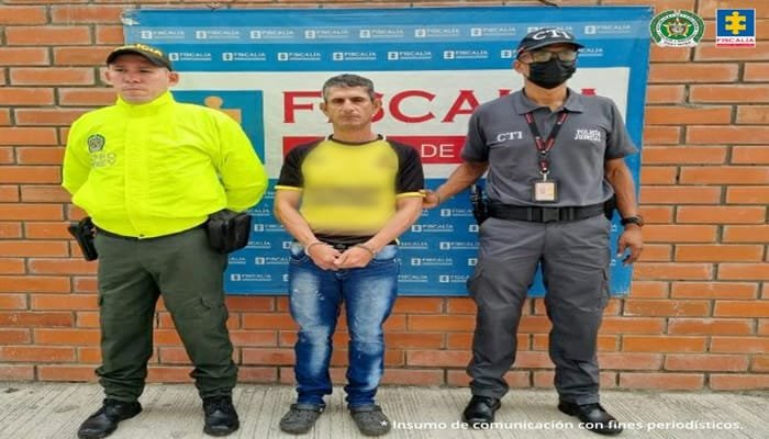 Cárcel a sujeto que se hacía pasar como entrenador de fútbol y con engaños abusó sexualmente de un menor de 12 años