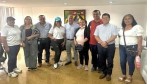 Comunidad educativa de la Normal de Gigante recibió paquete de soluciones del Gobierno Departamental