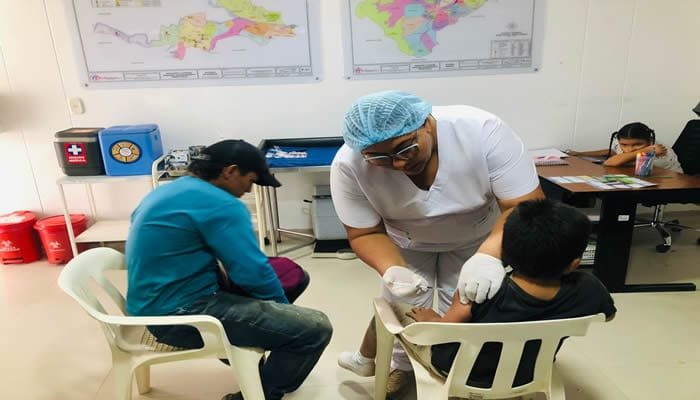 Exitosa jornada de vacunación lideró el Gobierno Departamental