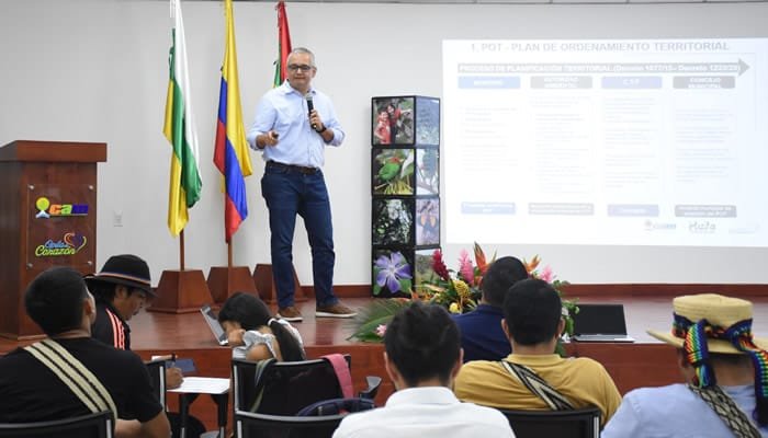 La CAM inicia la ruta para construir su Plan de Acción Institucional