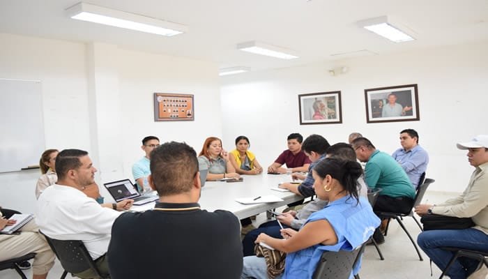 Mesa técnica liderada por la Alcaldía, beneficiará a población víctima y reincorporados en Neiva
