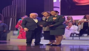 Oficial del Ejército Nacional recibió reconocimiento honorífico en el Premio Mujer Cafam