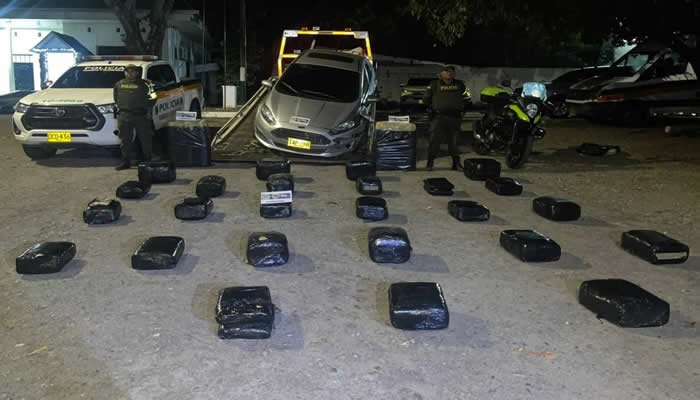 Policía de Carreteras incautó un narcoautomovil