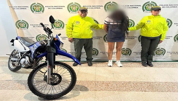 Policía de Neiva logró capturar una mujer con una motocicleta hurtada