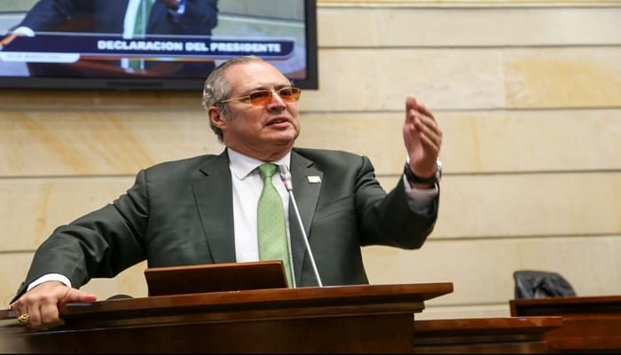 Presidente de Senado Iván Name, responde a críticas del presidente Petro por no aprobar reforma pensional