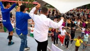 Actividad física en homenaje a la mujer en Neiva