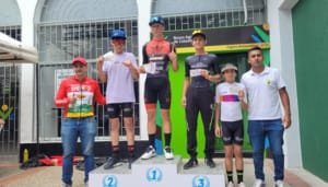 Efectuada clásica ciclista en La Plata