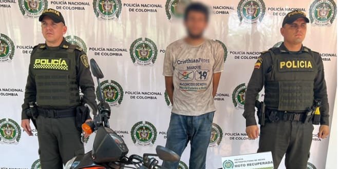 Recuperada motocicleta robada, una persona detenida