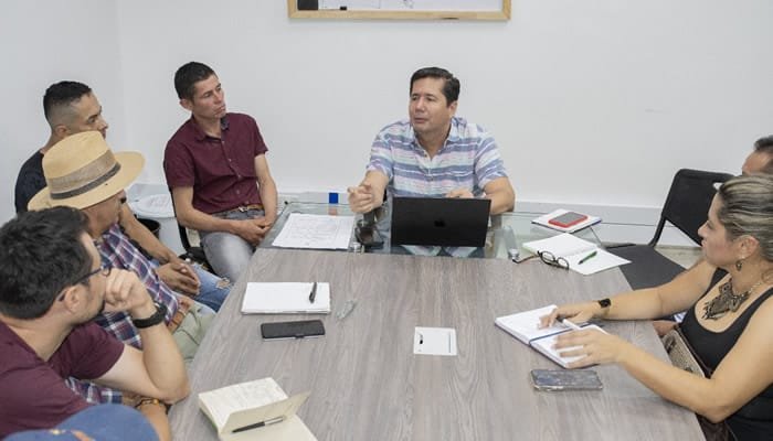 Mesa de trabajo entre la Gobernación y organizaciones campesinas