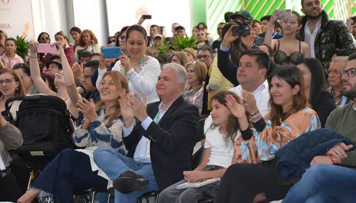Las letras huilenses fueron protagonistas en la Feria del Libro