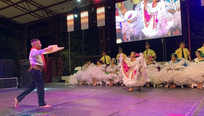 Fiesta sampedrina en las Comunas Cinco y Diez de Neiva