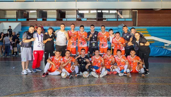 Utrahuilca busca el milagro en la Liga de futsal