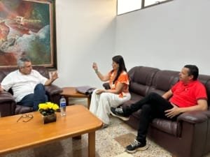 Garzón gestiona estación de Policía para Zuluaga