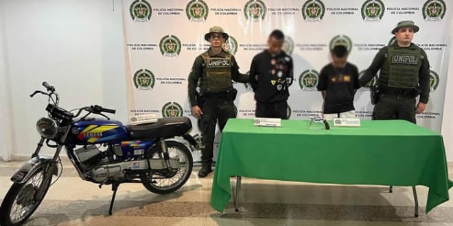 Detenidos dos hombres que iban a cometer un hurto