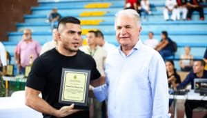 Inaugurados campeonatos nacionales de lucha en Neiva