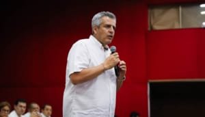 Ministro del Interior lideró jornada de diálogo social en Neiva