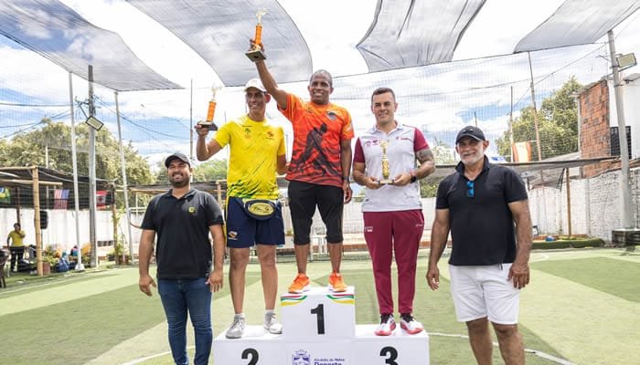 Neiva se lució con los nacionales de lucha