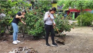 Aseo y embellecimiento en la Plaza Cívica Los Libertadores