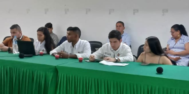 Conociendo las necesidades de los jóvenes huilenses