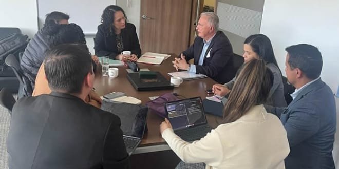 Más proyectos viales para el Huila