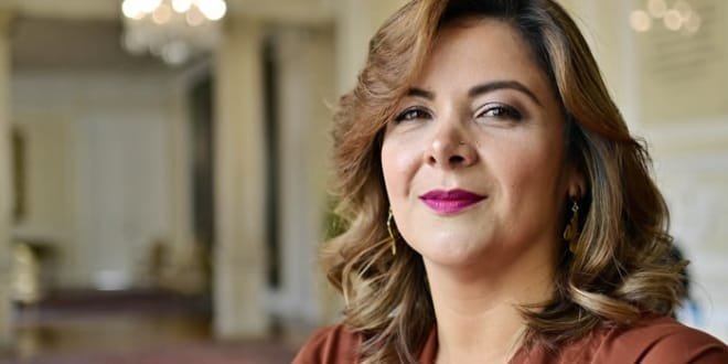 Se va la Ministra de Agricultura