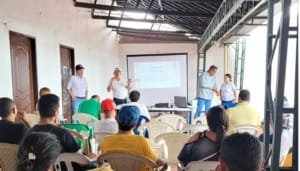 Socialización para proyecto de placa huella en El Agrado