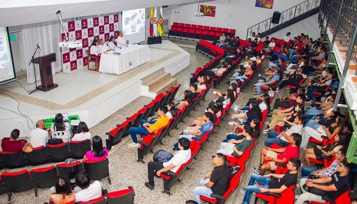 La Usco recibe a sus nuevos estudiantes