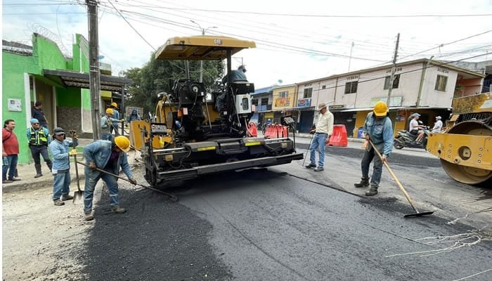 En marcha segunda fase de pavimentación de avenida Las Américas