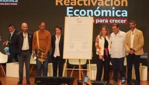 Acuerdo para democratizar el crédito agropecuario