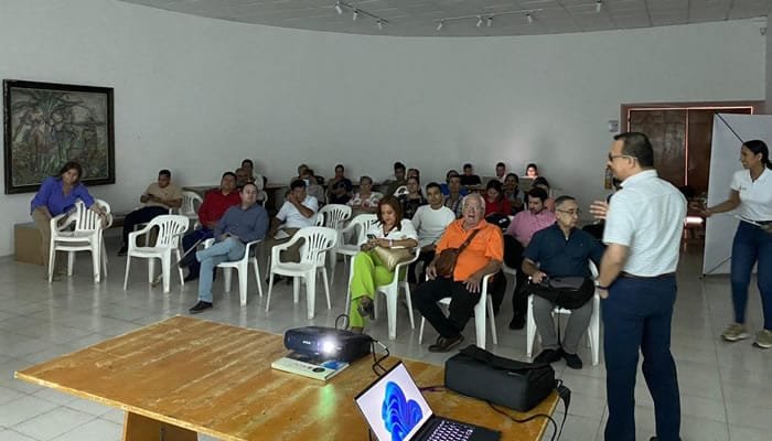Emprendedores conocieron convocatorias