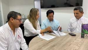 Convenio Isnos – Comité de Cafeteros para mejoramiento vial