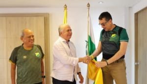 El presidente del Atlético Huila desmintió salida del departamento