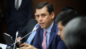 Regulación del transporte eléctrico en Colombia