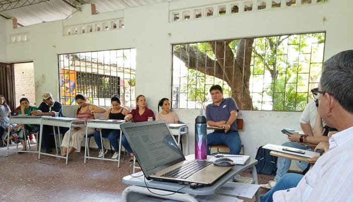Garantizado el retorno de estudiantes en Villavieja