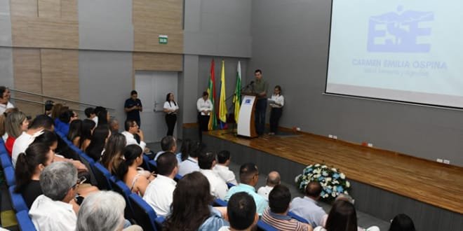 ESE Carmen Emilia Ospina, con nuevo auditorio