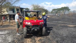 Controlado incendio en Villa Laurel