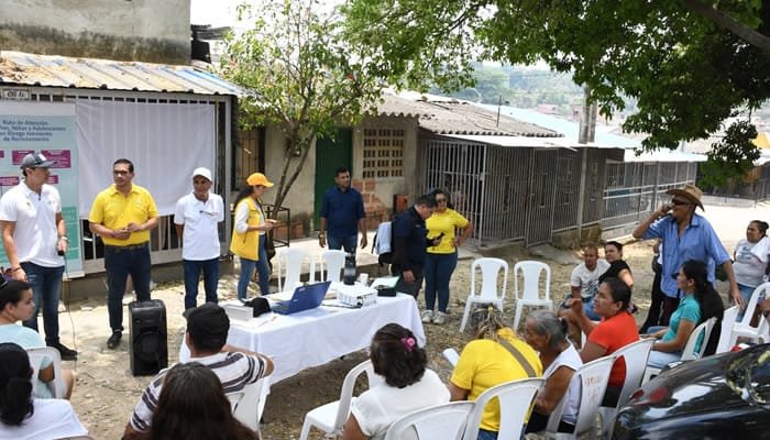 Iniciativa para habitantes de la Comuna Ocho