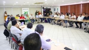 Autoridades buscan estimular el crecimiento económico