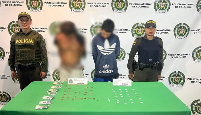 Capturados dos individuos acusados por expendio de drogas