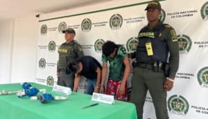 Detenidas dos personas por hurto