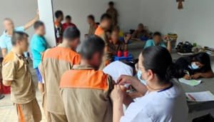 Jornada de vacunación en la cárcel de Garzón