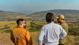 Entrega de tierras para afectados por El Quimbo en Gigante