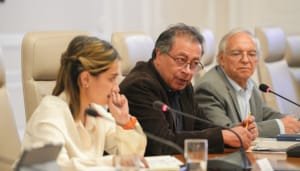 Gobierno y sus medidas frente al paro camionero
