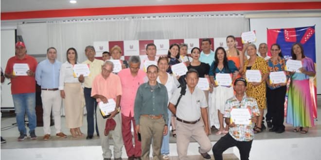 Capacitación a líderes comunales en Neiva