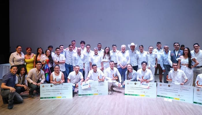 Reconocimiento al liderazgo juvenil en el Huila